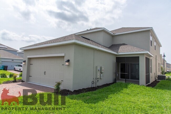 Building Photo - 11931 Hometown Pl