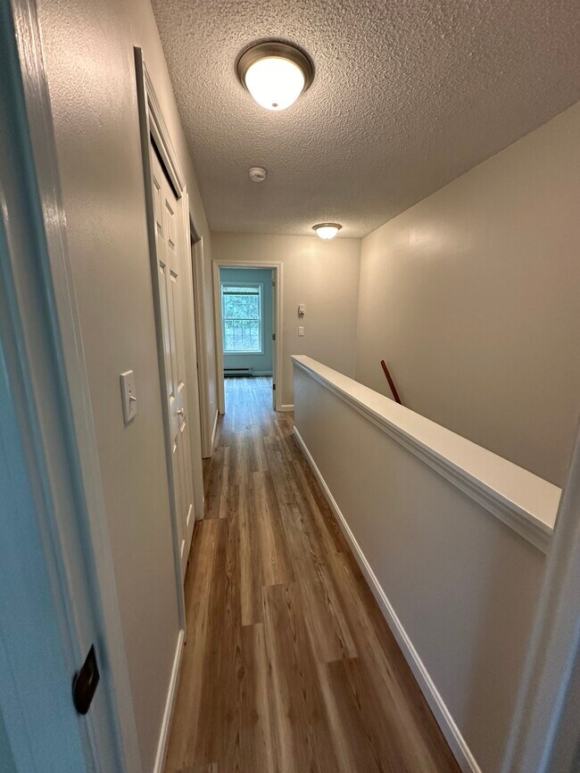 Building Photo - 45 Baxter Woods Trl