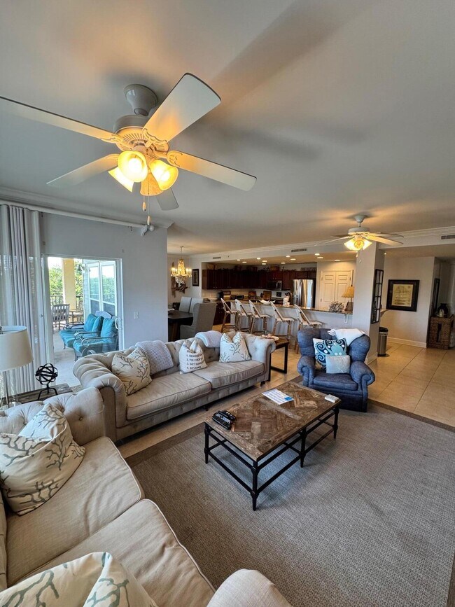 Building Photo - 1732 W County Hwy 30A