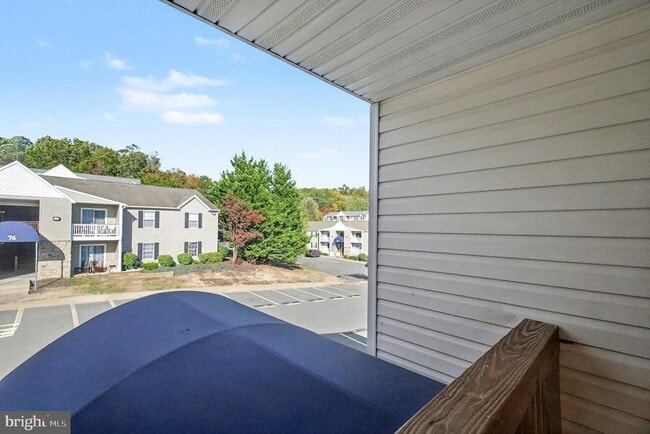 Building Photo - 75 Red Maple Ct