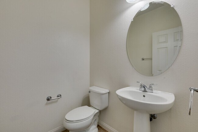 Building Photo - 12056 La Palmera Ave