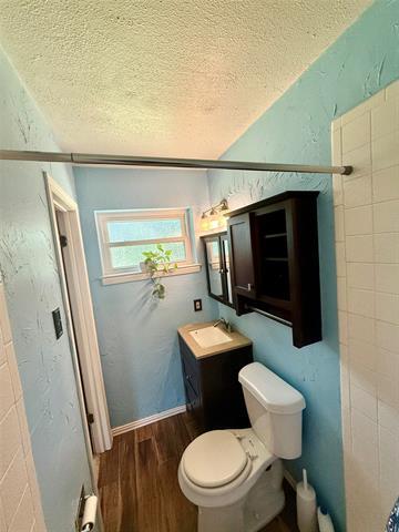Building Photo - 6728 Karen Dr