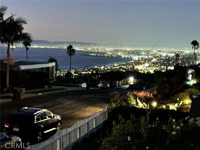 Building Photo - 428 Ave De Jose