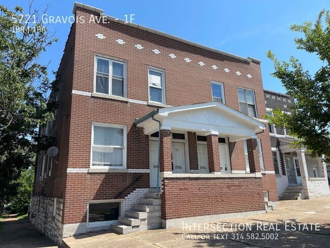 Primary Photo - 5721 Gravois Ave