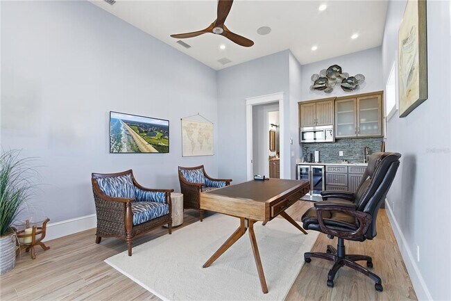 Building Photo - 340 Ocean Crest Dr