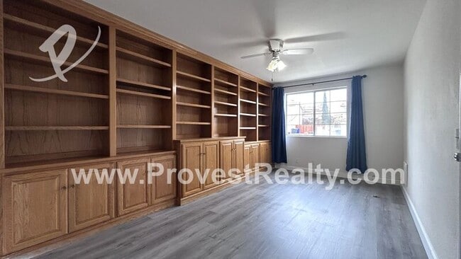 Building Photo - 13141 Quiet Canyon Dr