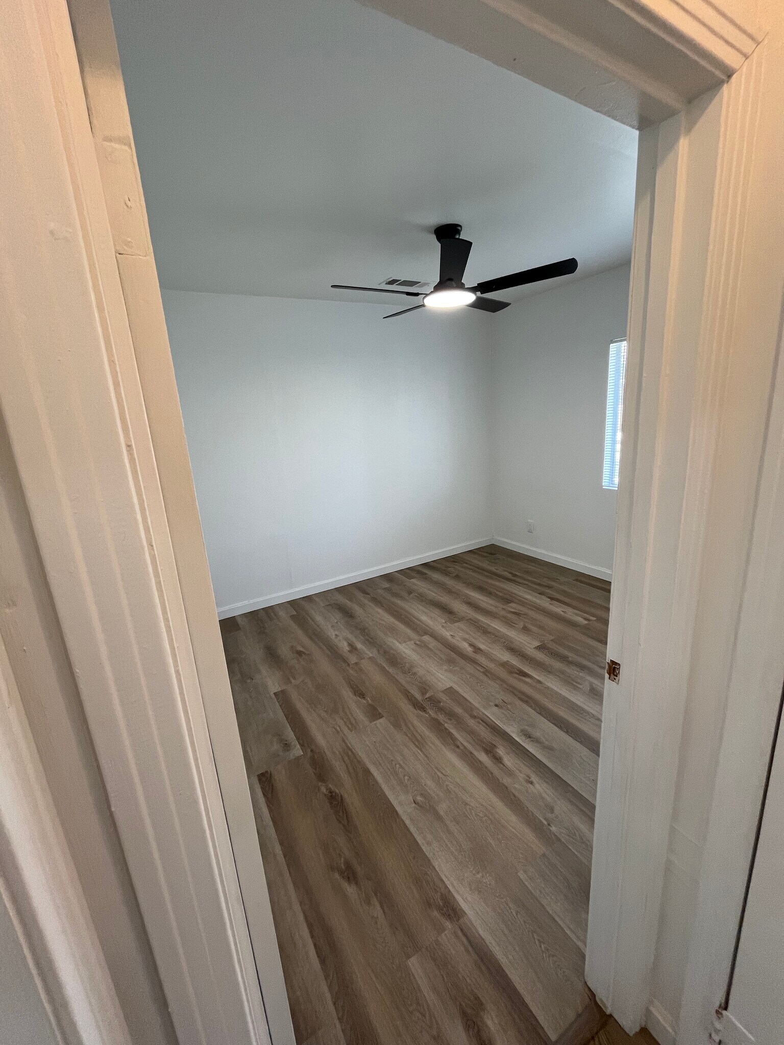 Building Photo - 480 E Monterey Ave