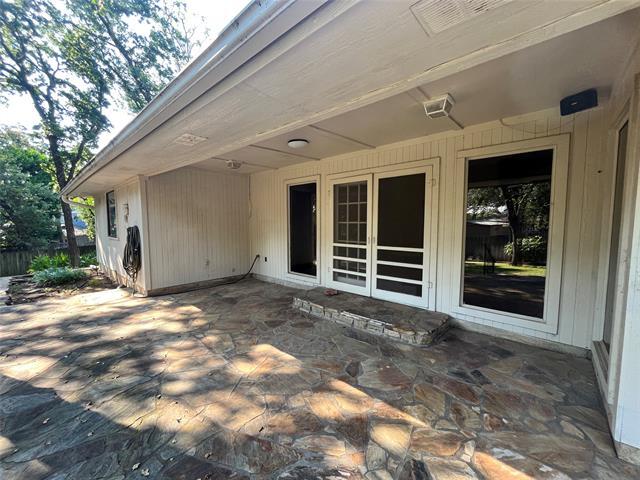 Building Photo - 3915 Wentworth Dr