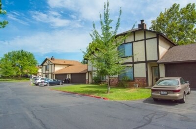 Primary Photo - Evanswood Estates