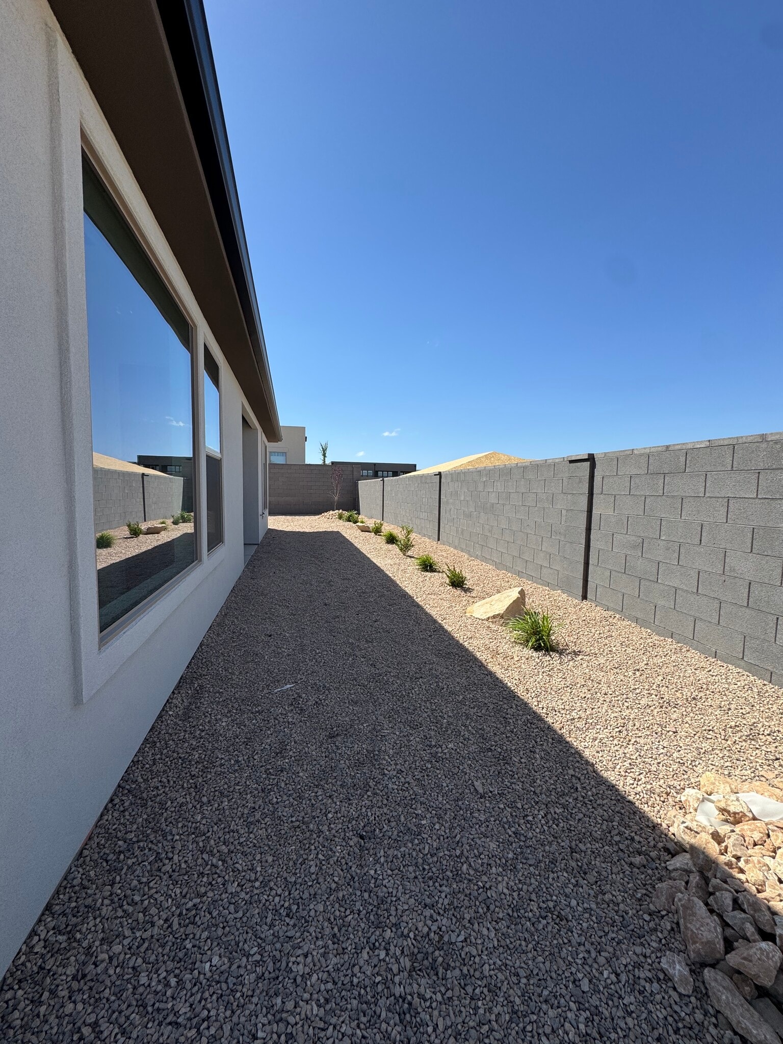 Building Photo - 663 Molveno Trl