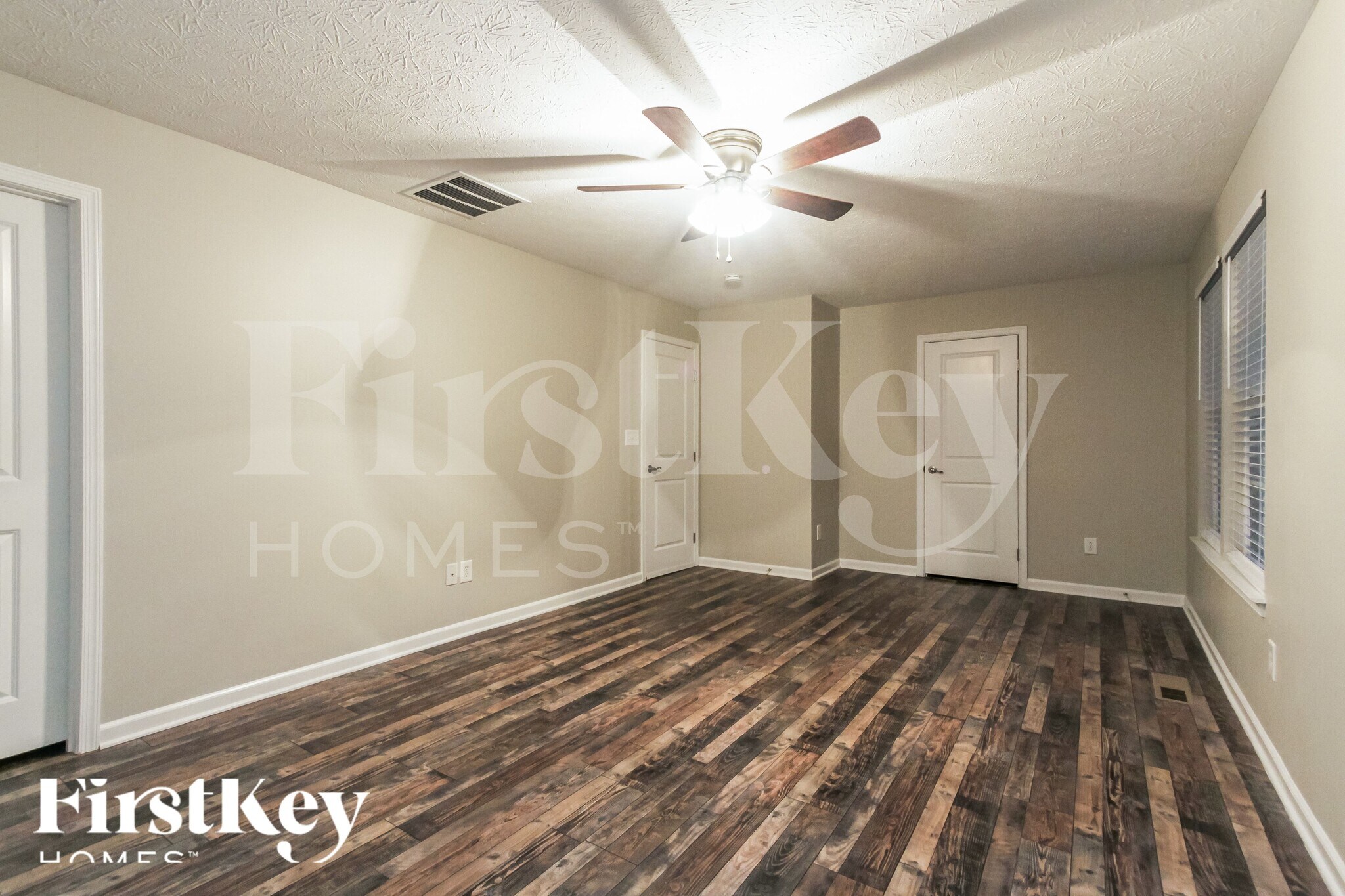 Building Photo - 8305 Wheatfield Dr