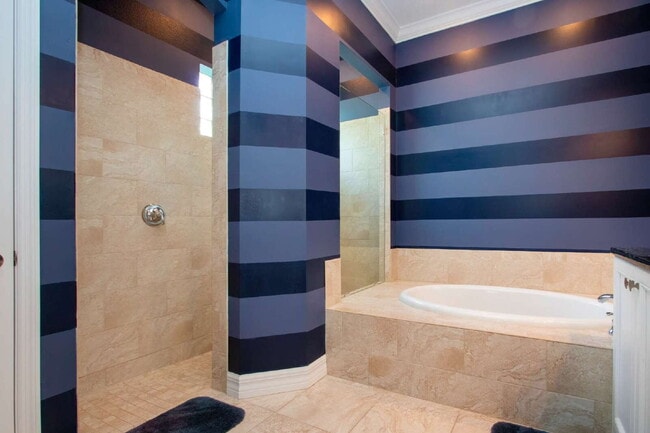 Building Photo - 4940 Tobermory Way