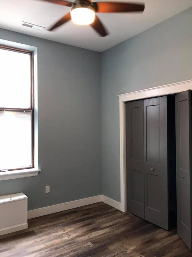 Building Photo - Boot Hill Lofts