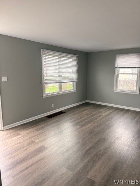 Building Photo - 1328 Cleveland Dr