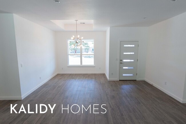 Building Photo - 1715 Kalidy Dr
