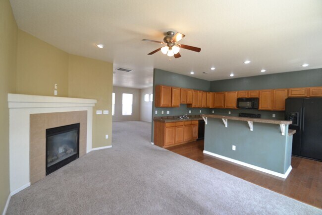 Building Photo - 8327 Confluence Point