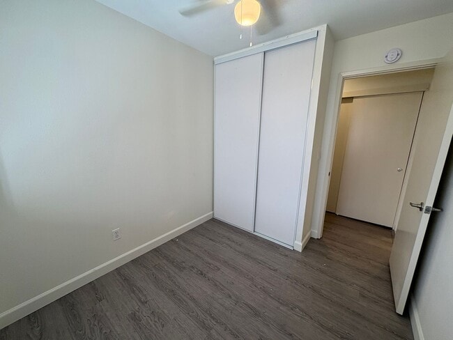 Building Photo - ***$500 move-in special***Must See Clairemont Condo!