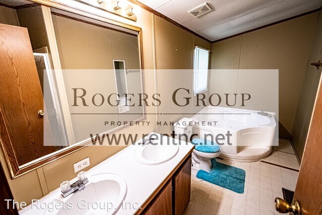 Building Photo - 3 br, 2 bath House - 3151 Gela Rd