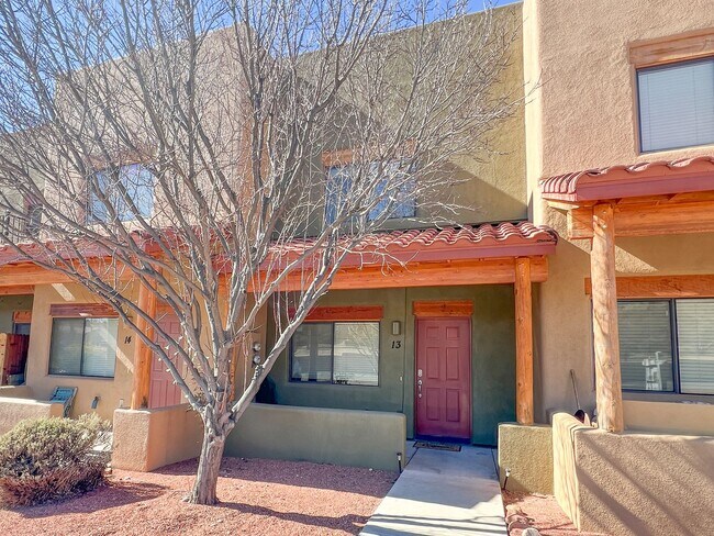 Building Photo - TWO STORY CONDO - RIMROCK/MONTEZUMA- BEAVE...