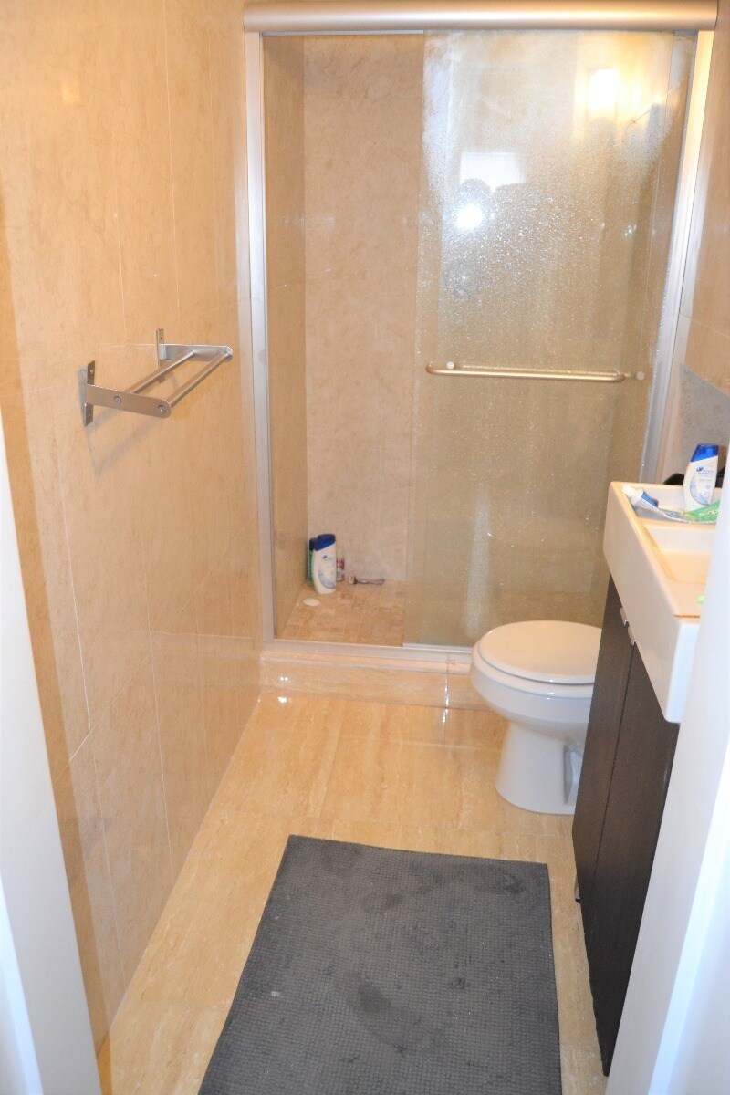 Building Photo - 1203 Beacon St