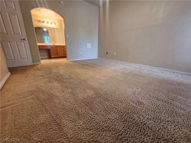 Building Photo - 509 Indian Bluff St