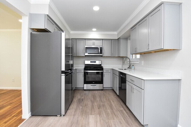 Building Photo - 33755 Newport Dr