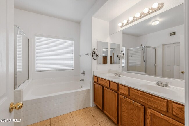 Building Photo - 16170 W Port Royale Ln