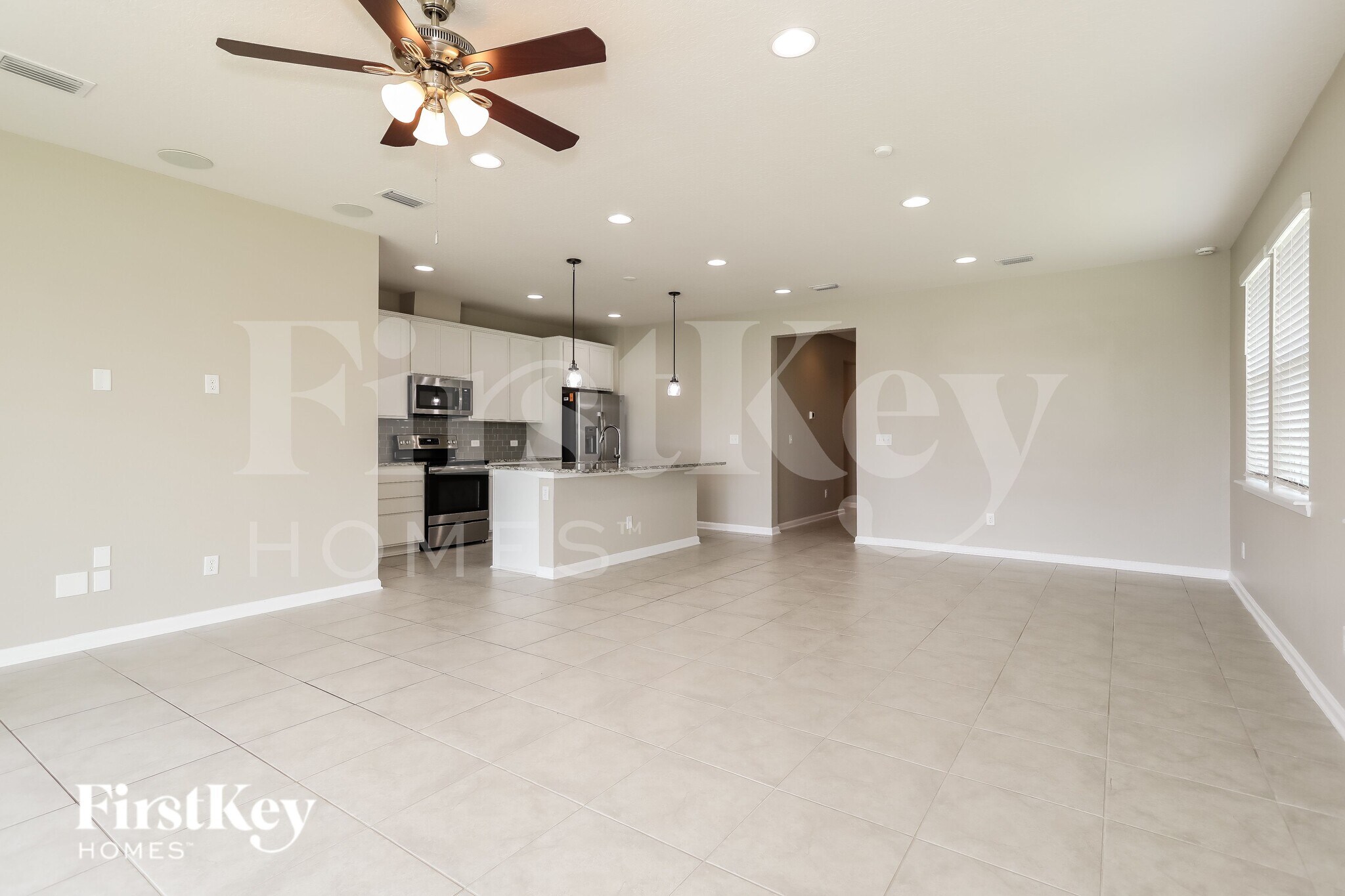 Building Photo - 1503 Tropical Pine Cove