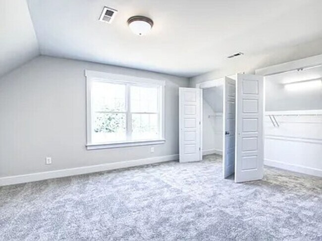 Building Photo - Situated on over 3 acres right in a growin...