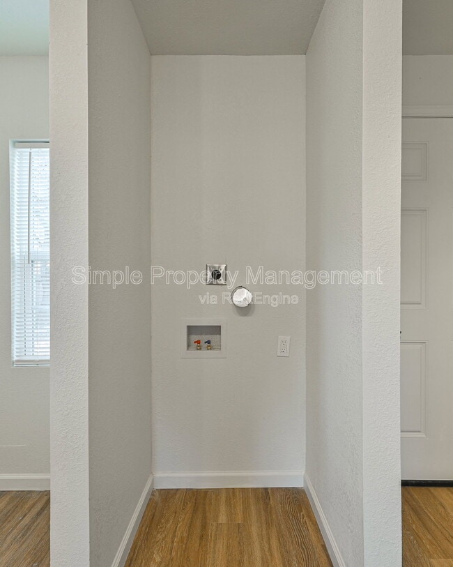 Building Photo - 3608 NW 16th St