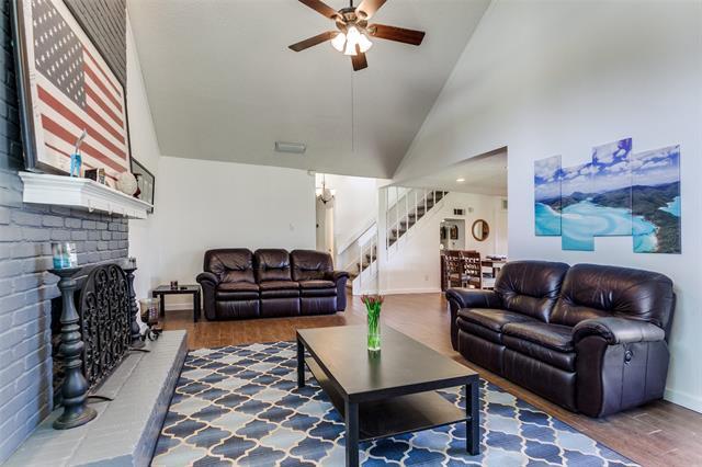 Building Photo - 2223 Big Bend Dr