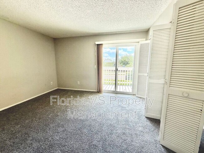 Building Photo - 206 Watts Ln