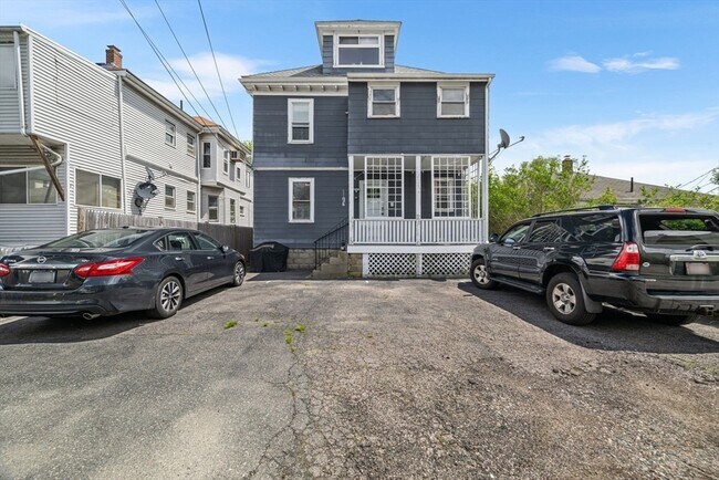 Building Photo - 130 Middlesex Ave