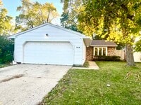 Building Photo - 248 Waverly Dr