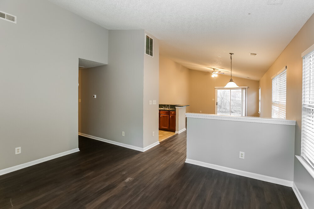 Building Photo - 12110 Stewarts Crossing Dr