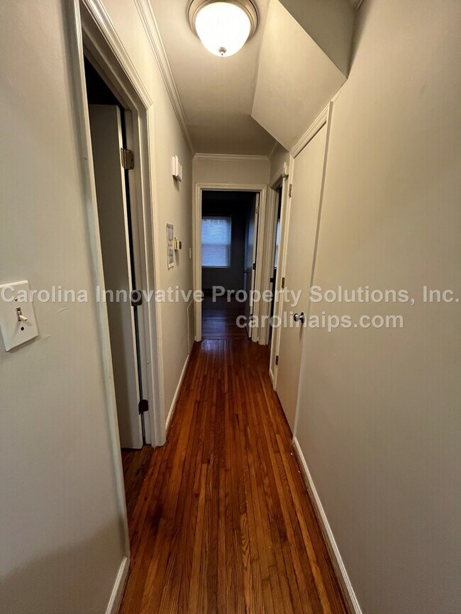 Building Photo - 7622 Helmdale Ave