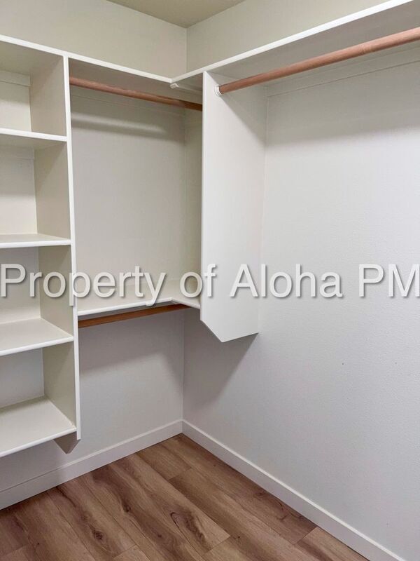 Building Photo - 2418 E Ohio Ave