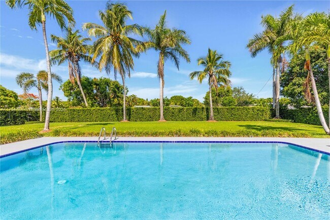 Building Photo - 13790 SW 80th Ave