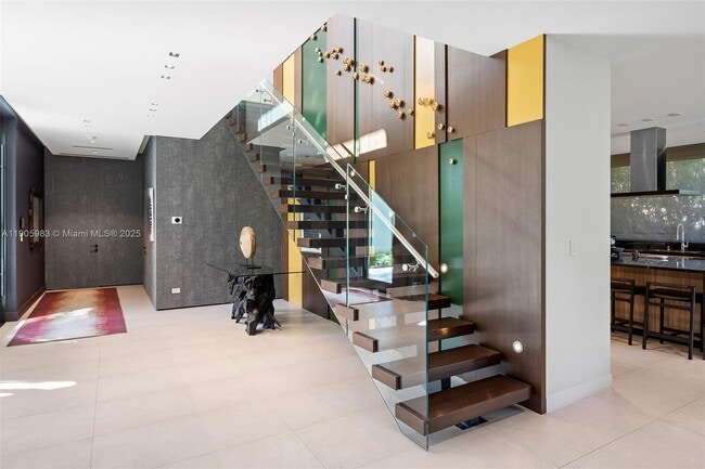 Building Photo - 4585 Nautilus Dr