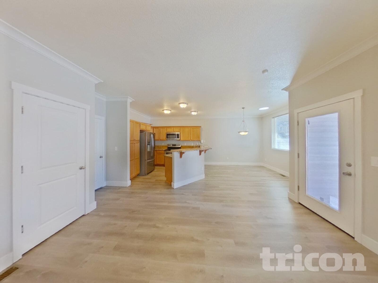 Building Photo - 7924 NE 20th St