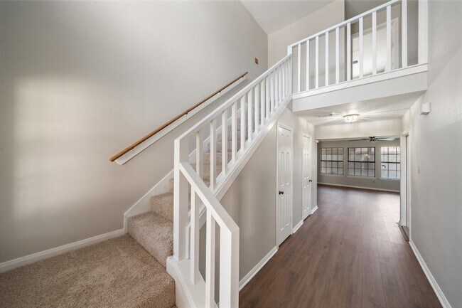 Building Photo - 3423 Berry Grove Dr