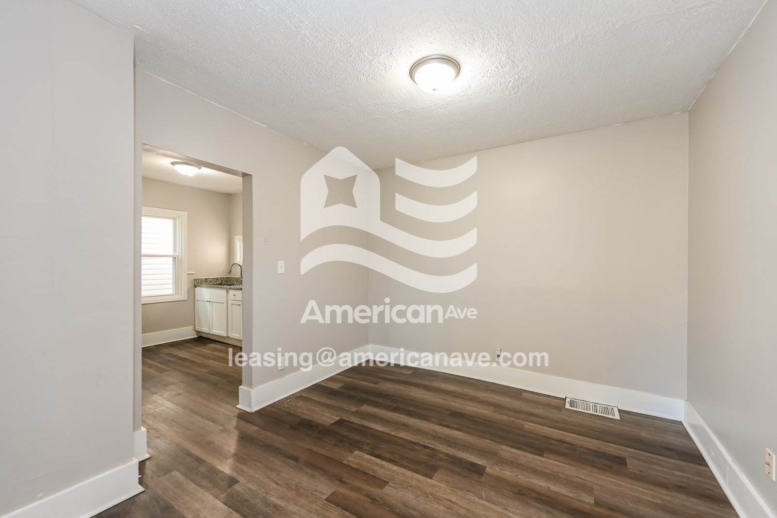 Building Photo - 1121 Reservoir St