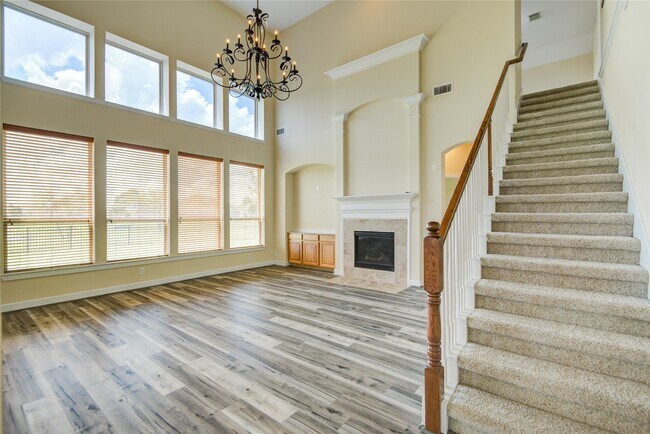 Building Photo - 18907 Manor Spring Ct
