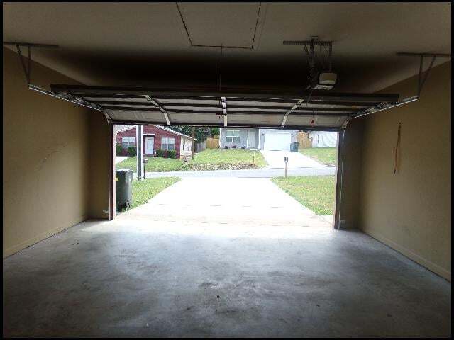 Building Photo - 1606 Nichols Rd