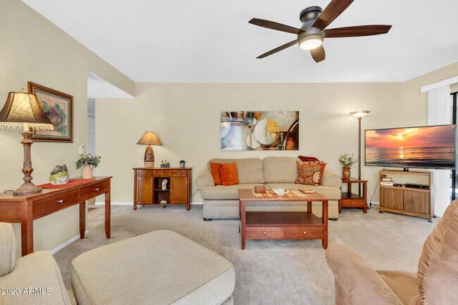 Building Photo - 9430 E Mission Ln