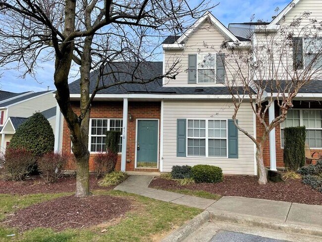 Primary Photo - NW Townhome off of New Garden, Updated, Wo...