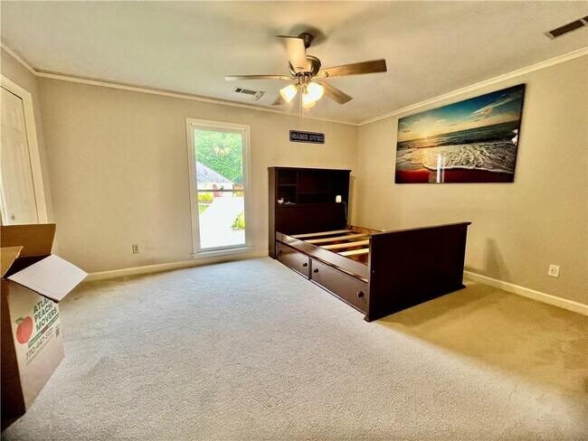 Building Photo - 205 Kinderhill Ct