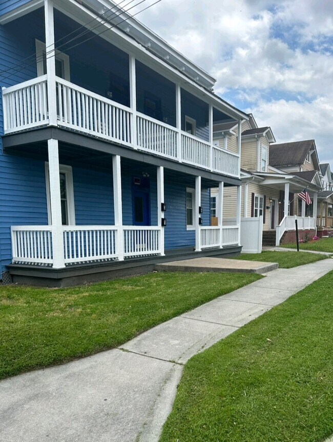 Building Photo - 1542 Dungee St