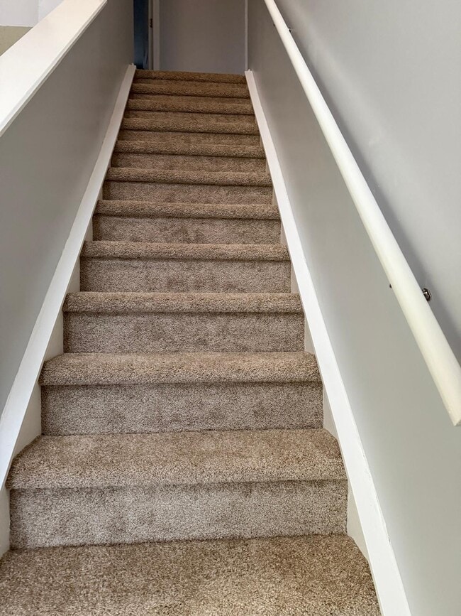 Building Photo - 6729 Kristins Cove Ln