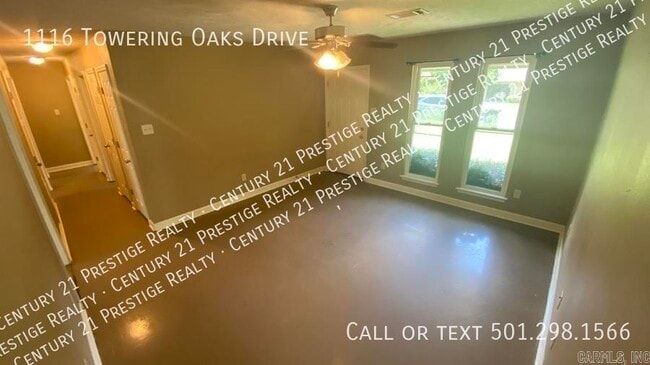 Building Photo - 1116 Towering Oaks Dr